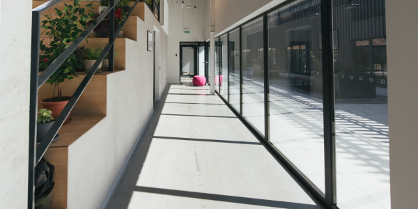 Carpintería Metálica de Aluminio / PVC en Sabadell · Correderas Paralelas de Aluminio