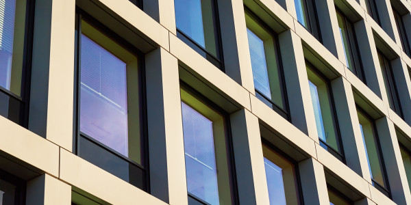 Puertas y Ventanas Aislantes de Aluminio / PVC en Sabadell · Doble o Triple Vidrio